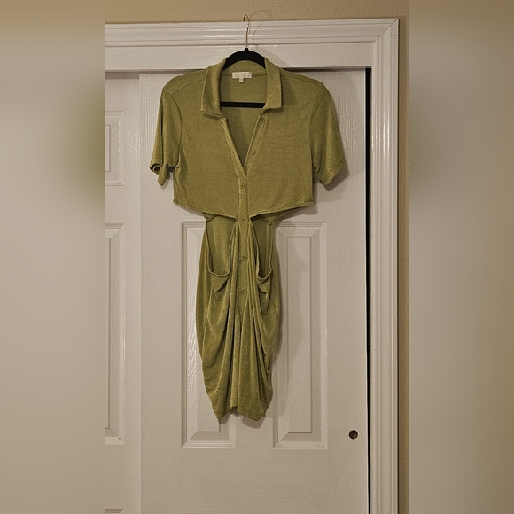 Neon green cut out mini dress - Picture 2 of 3